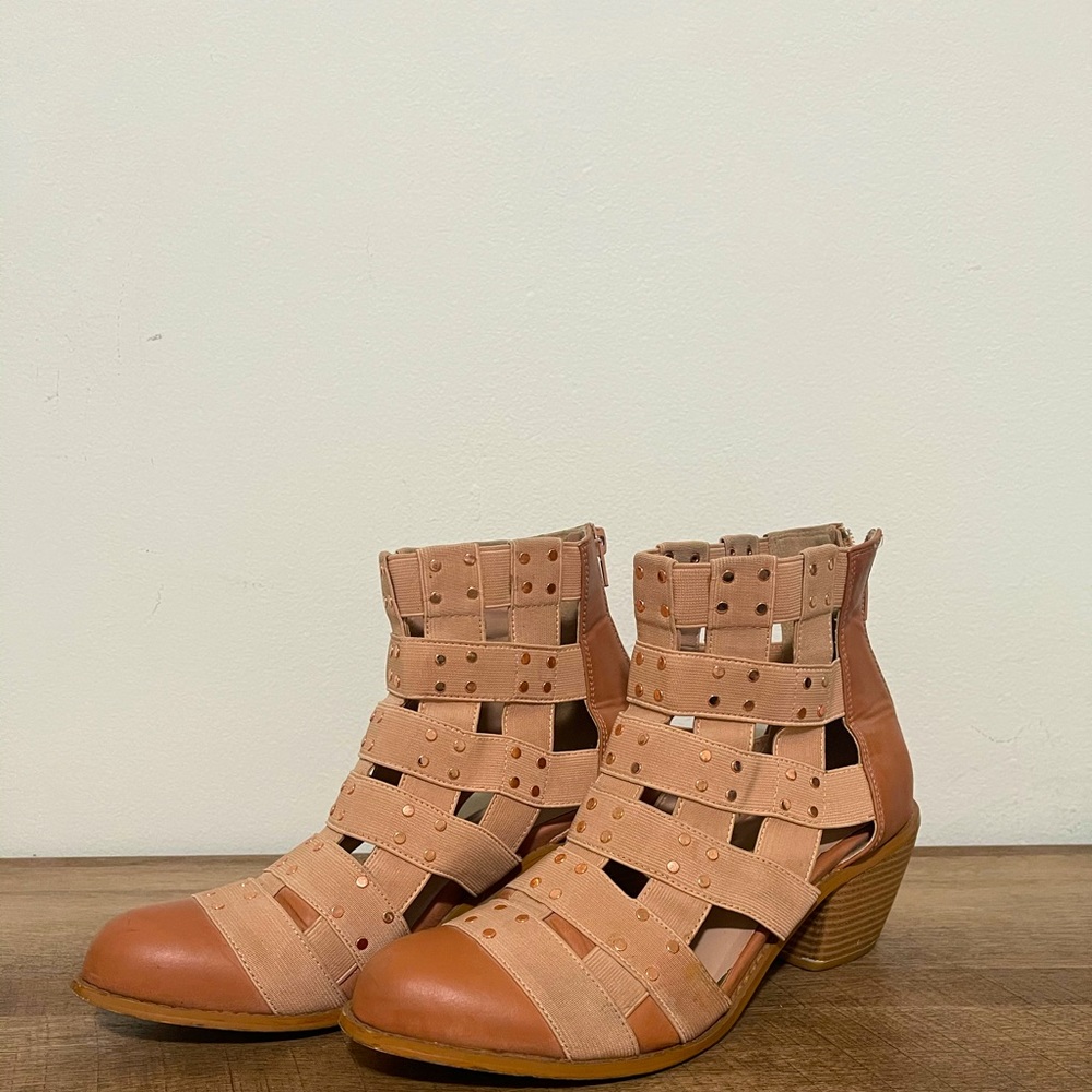 Free people boots size 10